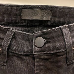 J Brand Tyler Jeans in Trivor Black - size 29